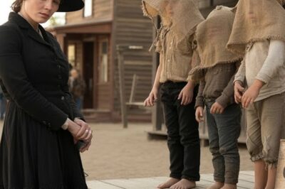 A lonely widow bought three orphans with sacks on their heads and took them in when one of them…