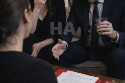 MY BROTHER AND SISTER SHOWED UP TO OUR MOTHER’S FUNERAL IN LUXURY RENTAL SUVS, READY TO DIVIDE THE HOUSE… THEN I OPENED THE SAFE AND DROPPED A RED FOLDER ON THE TABLE……..