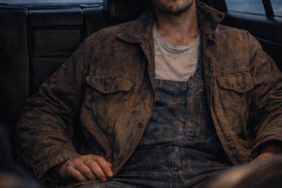 MY “BROKE” HUSBAND TOOK ME TO HIS OFFICE SO I COULD MEET HIS BOSS… THEN I WALKED IN AND SAW MY HUSBAND’S FACE ON THE BUILDING