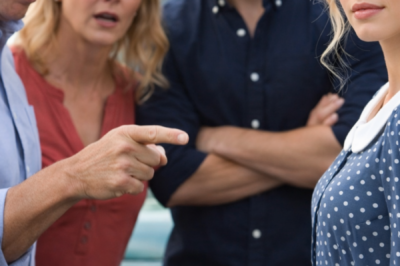 During My Book Launch, My Parents Ordered Me To Sign Over Grandpa’s Vintage Car Collection To My Brother